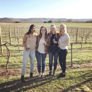 Meet your Posher, Clare